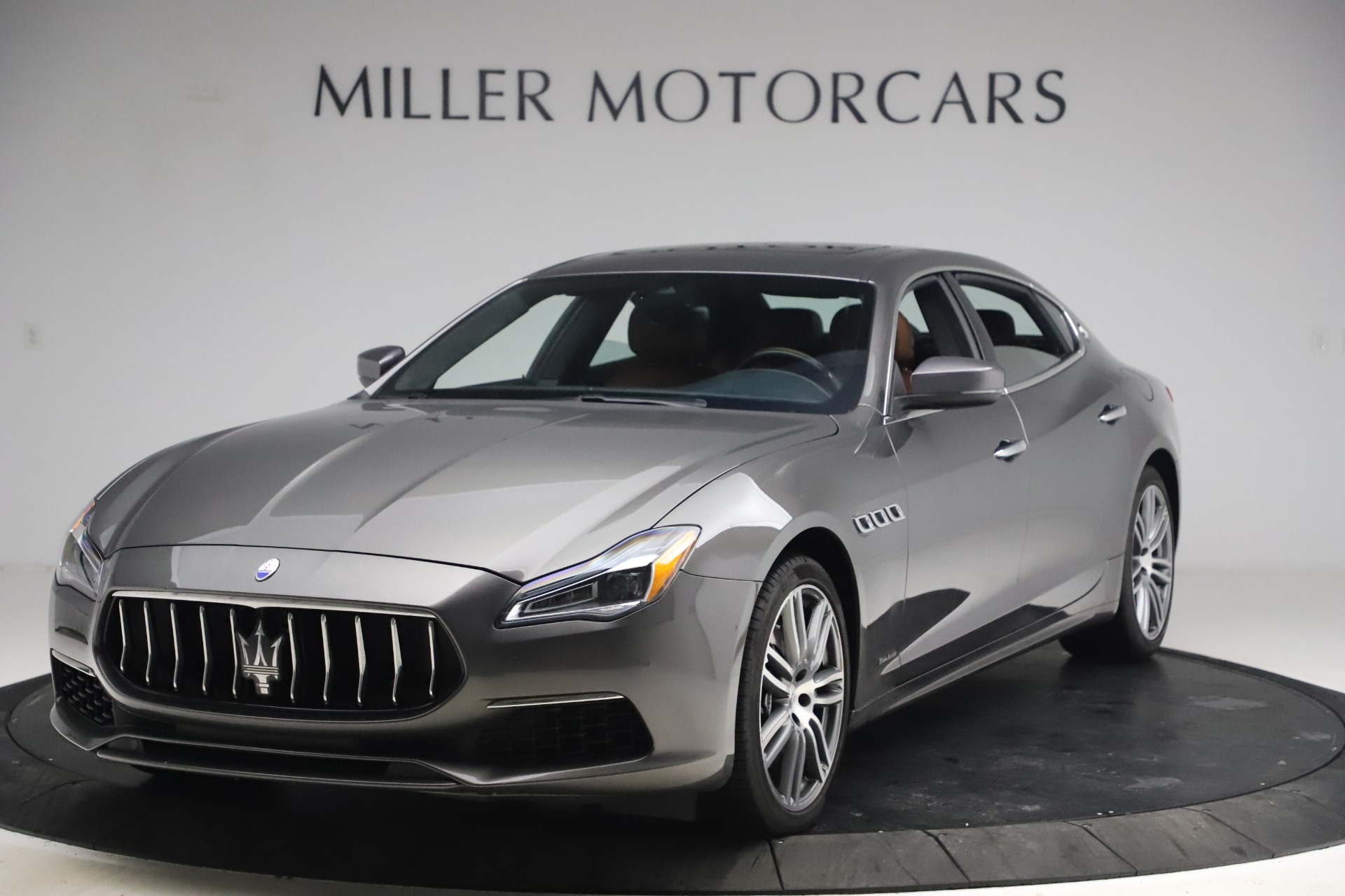 Used 2018 Maserati Quattroporte S Q4 GranLusso for sale Sold at Bugatti of Greenwich in Greenwich CT 06830 1