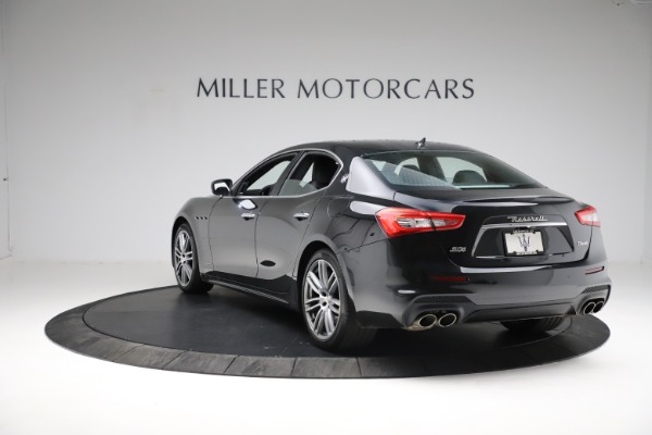 Used 2018 Maserati Ghibli S Q4 Gransport for sale Sold at Bugatti of Greenwich in Greenwich CT 06830 5