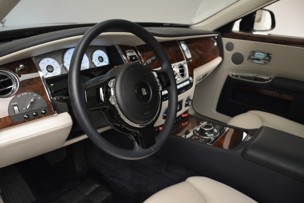 Used 2015 Rolls-Royce Ghost for sale Sold at Bugatti of Greenwich in Greenwich CT 06830 21