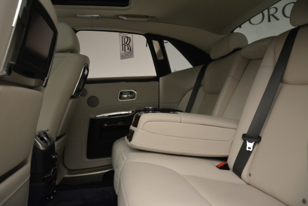 Used 2015 Rolls-Royce Ghost for sale Sold at Bugatti of Greenwich in Greenwich CT 06830 26