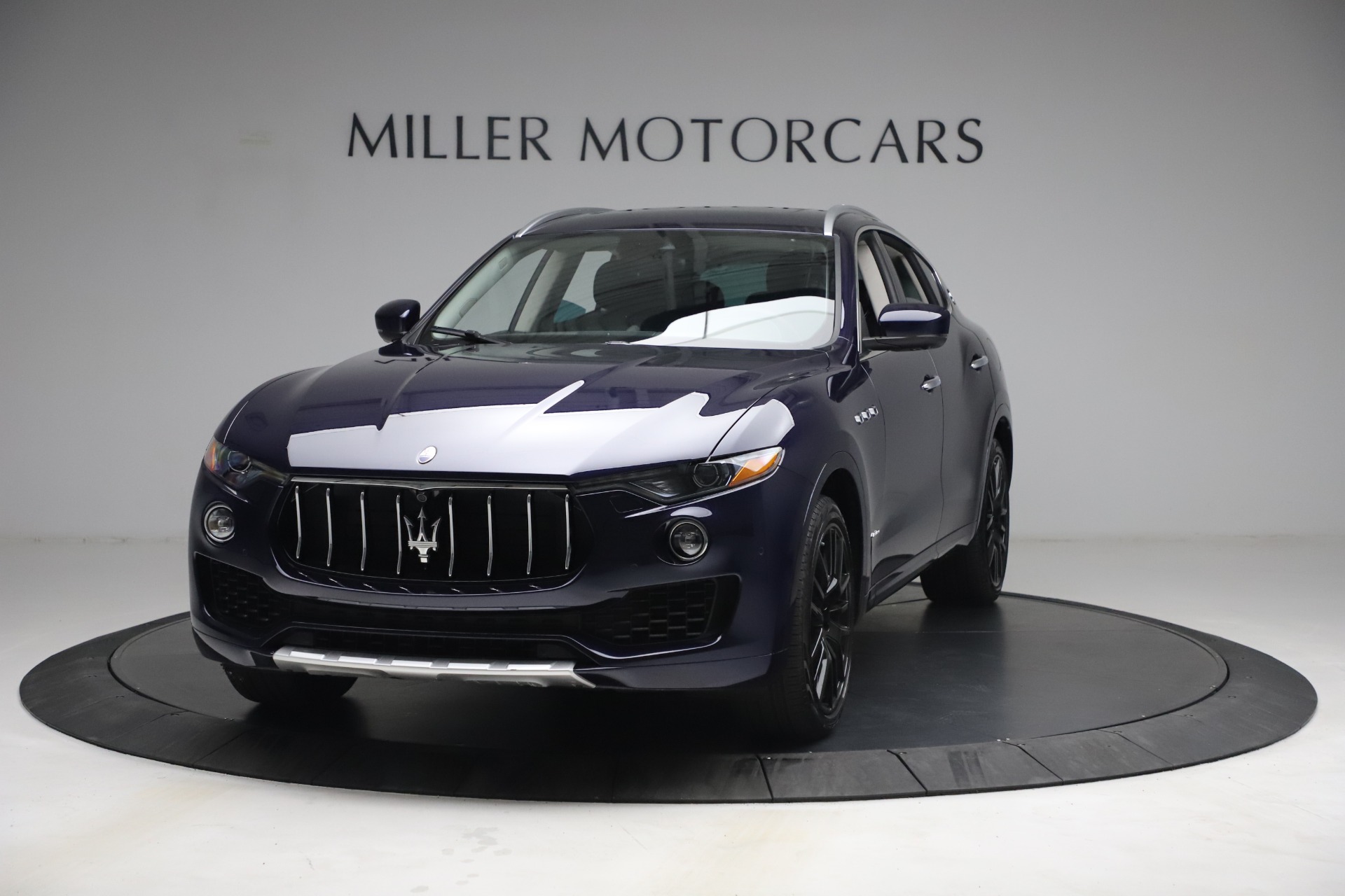 Used 2018 Maserati Levante S Q4 GranLusso for sale Sold at Bugatti of Greenwich in Greenwich CT 06830 1