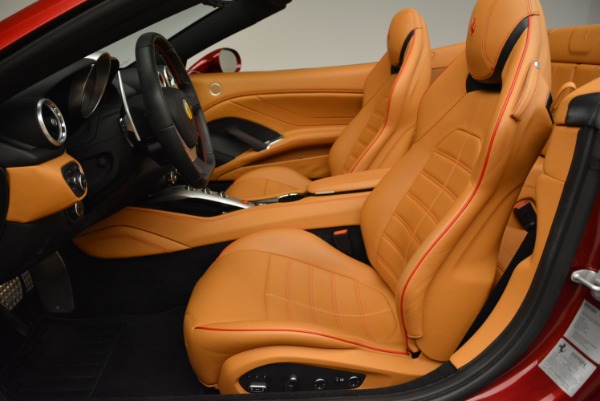 Used 2015 Ferrari California T for sale Sold at Bugatti of Greenwich in Greenwich CT 06830 26