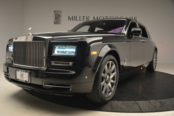 Used 2014 Rolls-Royce Phantom EWB for sale Sold at Bugatti of Greenwich in Greenwich CT 06830 3