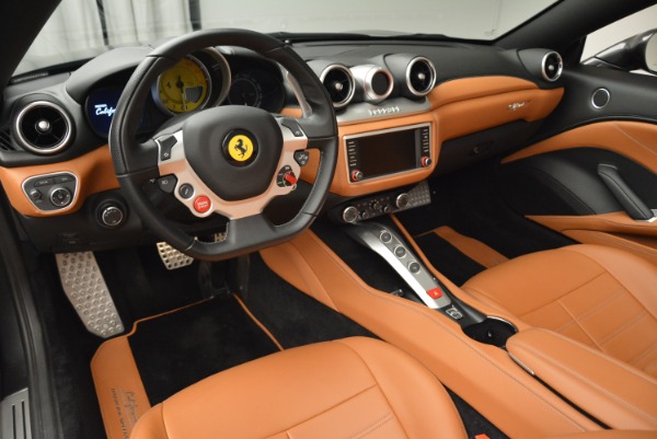 Used 2017 Ferrari California T Handling Speciale for sale Sold at Bugatti of Greenwich in Greenwich CT 06830 25