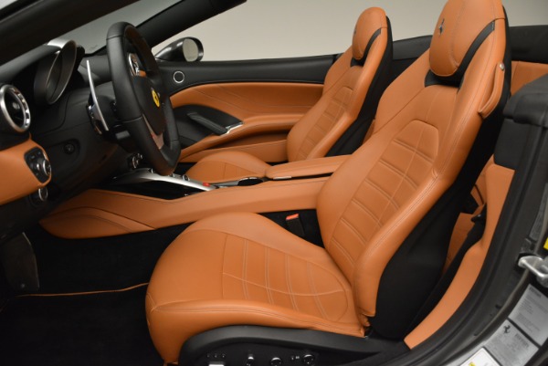 Used 2017 Ferrari California T Handling Speciale for sale $195,900 at Bugatti of Greenwich in Greenwich CT 06830 26