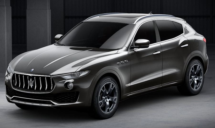 New 2018 Maserati Levante Q4 GranLusso for sale Sold at Bugatti of Greenwich in Greenwich CT 06830 1