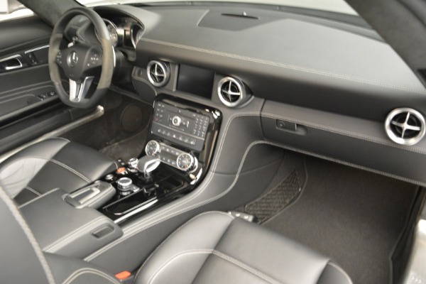 Used 2012 Mercedes-Benz SLS AMG for sale Sold at Bugatti of Greenwich in Greenwich CT 06830 26