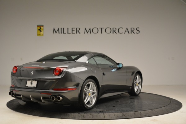 Used 2016 Ferrari California T for sale Sold at Bugatti of Greenwich in Greenwich CT 06830 19