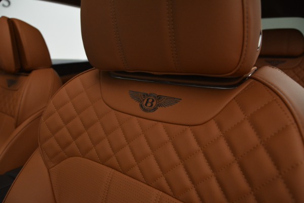 New 2018 Bentley Bentayga Signature for sale Sold at Bugatti of Greenwich in Greenwich CT 06830 22