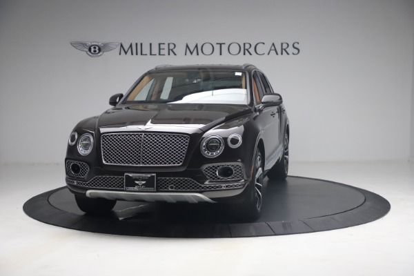 Used 2018 Bentley Bentayga W12 Signature for sale Sold at Bugatti of Greenwich in Greenwich CT 06830 1