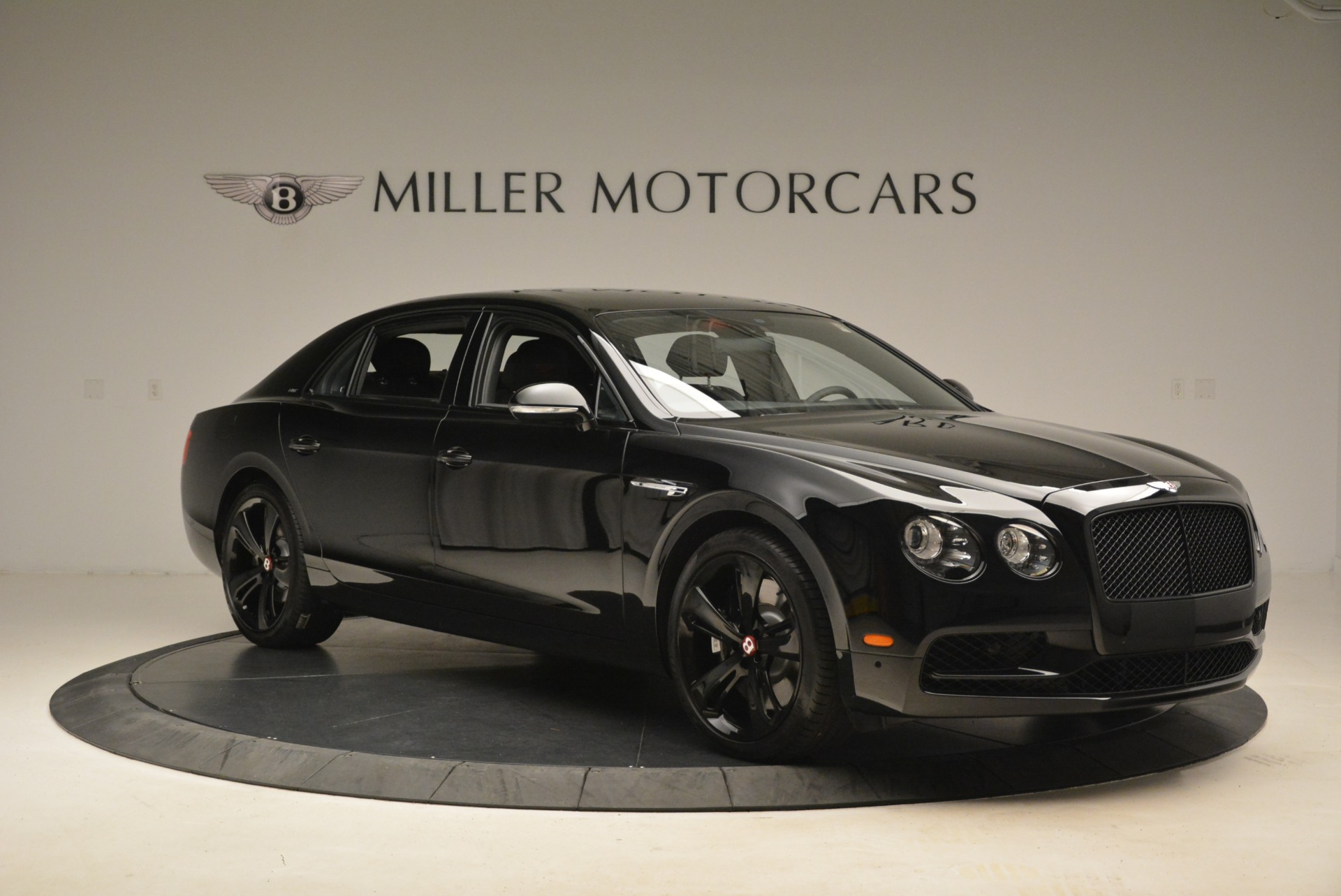 Bentley black edition