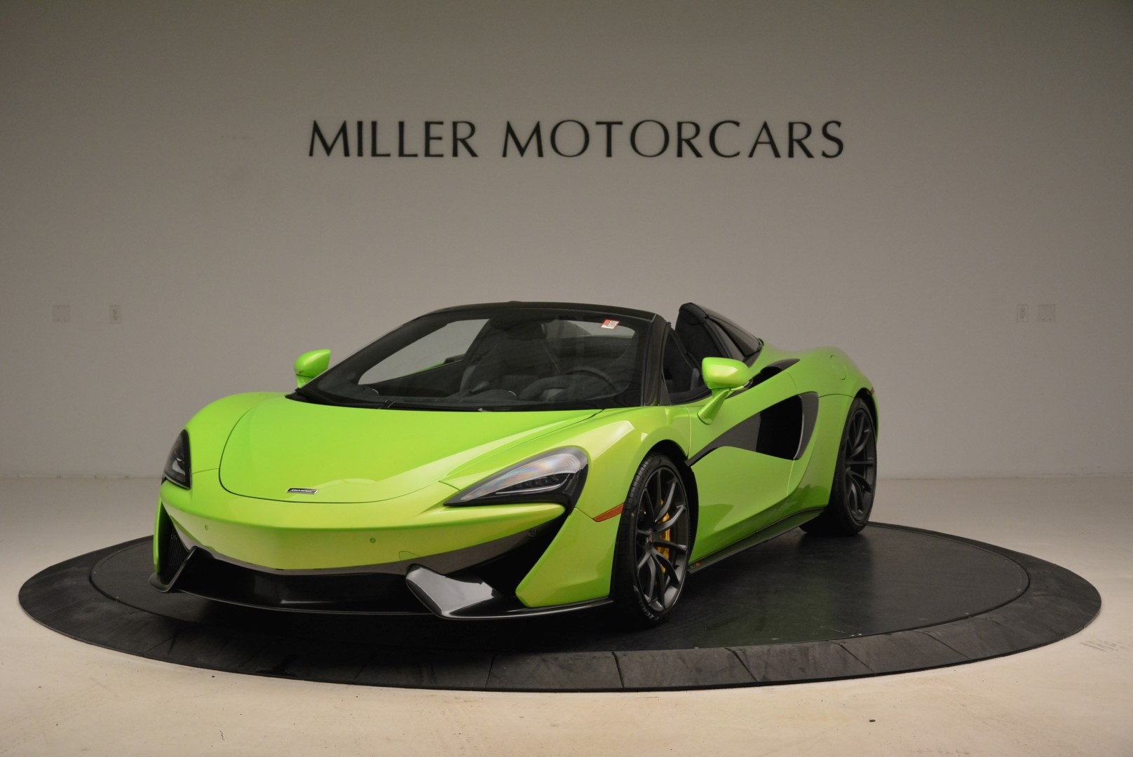 New 2018 McLaren 570S Spider for sale Sold at Bugatti of Greenwich in Greenwich CT 06830 1