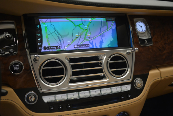 Used 2018 Rolls-Royce Dawn for sale Sold at Bugatti of Greenwich in Greenwich CT 06830 25