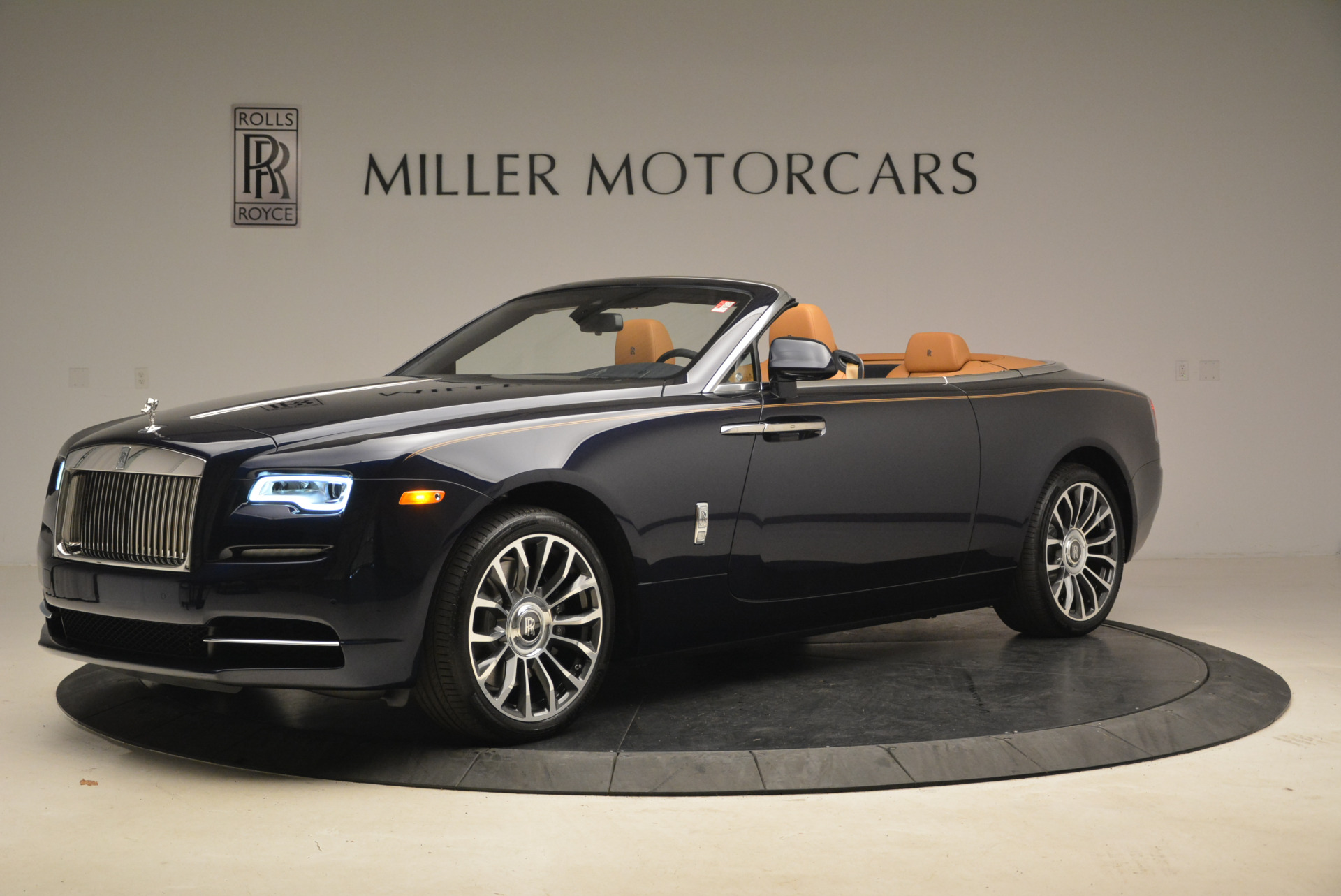 Used 2018 Rolls-Royce Dawn for sale Sold at Bugatti of Greenwich in Greenwich CT 06830 1