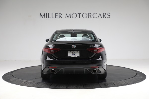 Used 2018 Alfa Romeo Giulia Ti Sport Q4 for sale Sold at Bugatti of Greenwich in Greenwich CT 06830 6