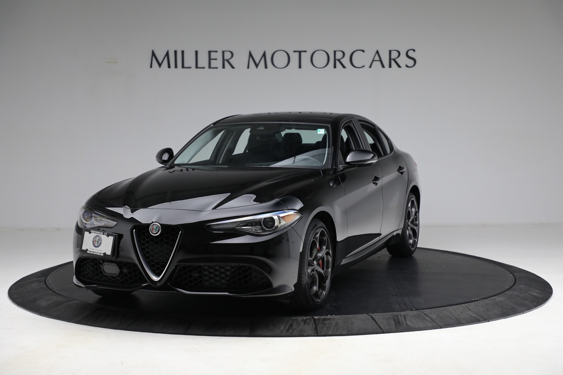 Used 2018 Alfa Romeo Giulia Ti Sport Q4 for sale Sold at Bugatti of Greenwich in Greenwich CT 06830 1