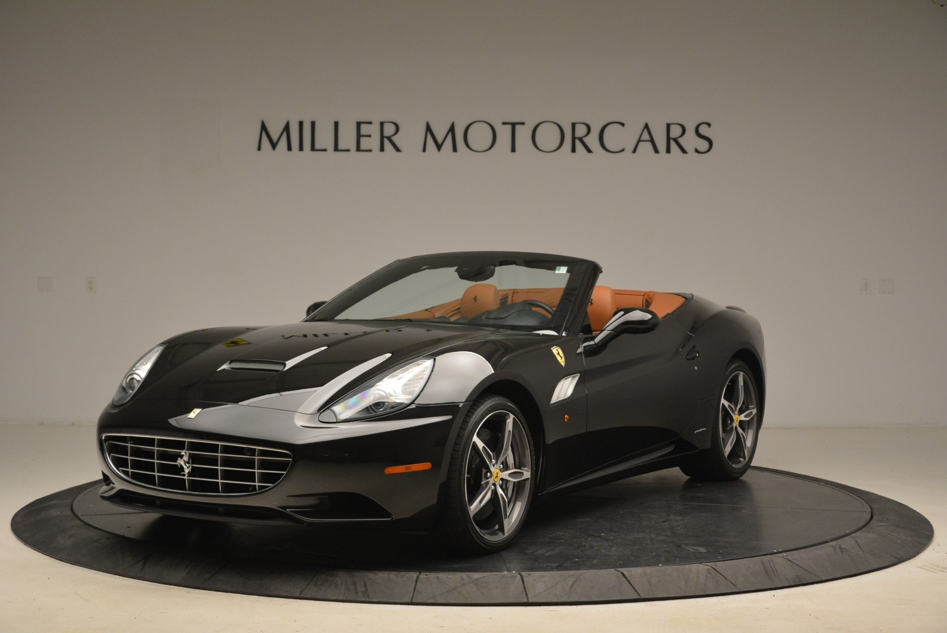 Used 2014 Ferrari California 30 for sale Sold at Bugatti of Greenwich in Greenwich CT 06830 1