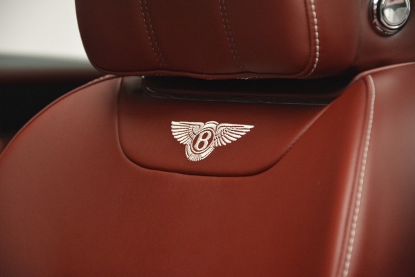 New 2019 Bentley Bentayga V8 for sale Sold at Bugatti of Greenwich in Greenwich CT 06830 20