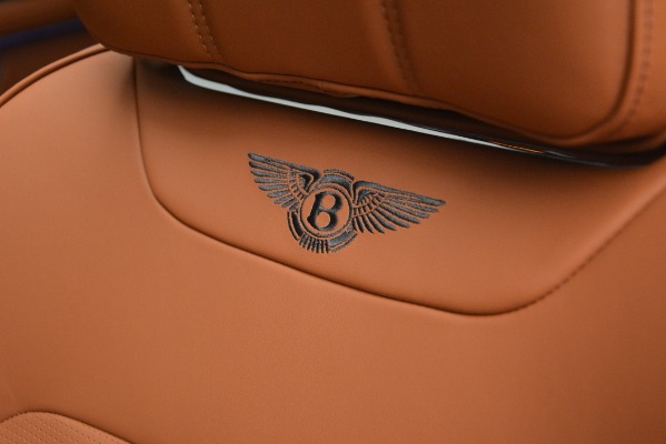 New 2019 Bentley Bentayga V8 for sale Sold at Bugatti of Greenwich in Greenwich CT 06830 20