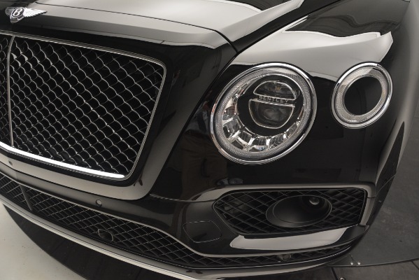 New 2019 Bentley Bentayga V8 for sale Sold at Bugatti of Greenwich in Greenwich CT 06830 14