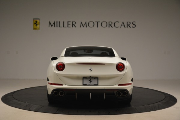 Used 2015 Ferrari California T for sale Sold at Bugatti of Greenwich in Greenwich CT 06830 18