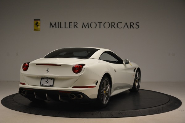 Used 2015 Ferrari California T for sale Sold at Bugatti of Greenwich in Greenwich CT 06830 19