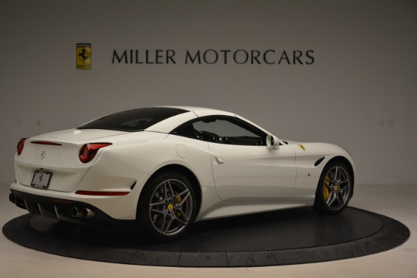 Used 2015 Ferrari California T for sale Sold at Bugatti of Greenwich in Greenwich CT 06830 20