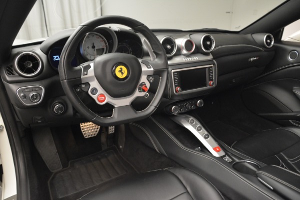 Used 2015 Ferrari California T for sale Sold at Bugatti of Greenwich in Greenwich CT 06830 25