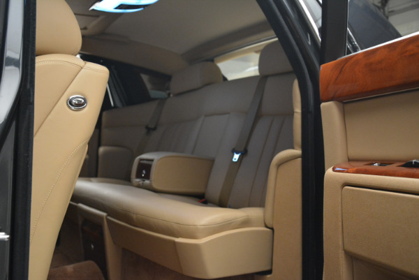 Used 2013 Rolls-Royce Phantom for sale Sold at Bugatti of Greenwich in Greenwich CT 06830 19