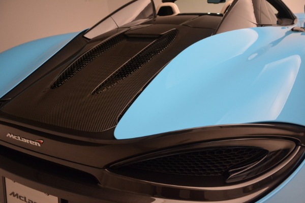 Used 2018 McLaren 570S Spider for sale Sold at Bugatti of Greenwich in Greenwich CT 06830 24