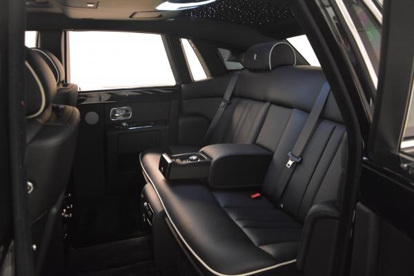 New 2016 Rolls-Royce Phantom for sale Sold at Bugatti of Greenwich in Greenwich CT 06830 16