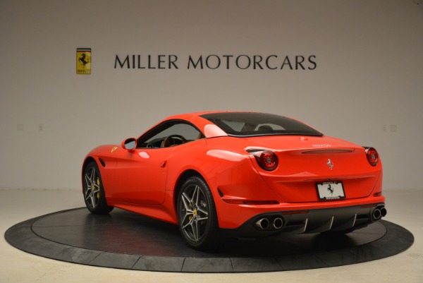 Used 2015 Ferrari California T for sale Sold at Bugatti of Greenwich in Greenwich CT 06830 17