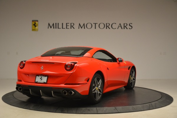 Used 2015 Ferrari California T for sale Sold at Bugatti of Greenwich in Greenwich CT 06830 19