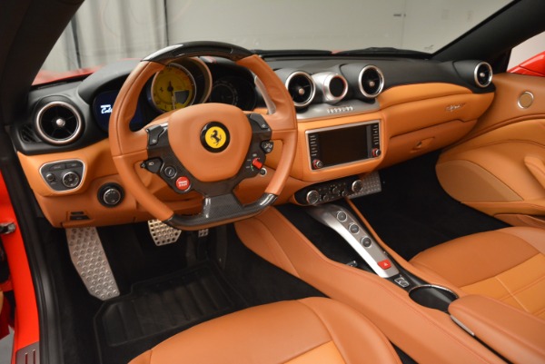 Used 2015 Ferrari California T for sale Sold at Bugatti of Greenwich in Greenwich CT 06830 25