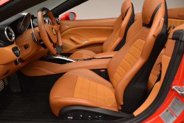 Used 2015 Ferrari California T for sale Sold at Bugatti of Greenwich in Greenwich CT 06830 26