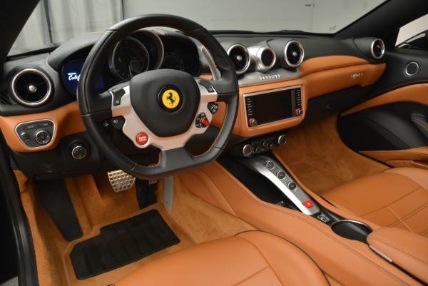 Used 2015 Ferrari California T for sale Sold at Bugatti of Greenwich in Greenwich CT 06830 25