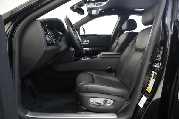 Used 2016 Rolls-Royce Ghost Series II for sale $169,900 at Bugatti of Greenwich in Greenwich CT 06830 17