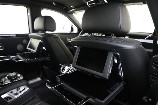 Used 2016 Rolls-Royce Ghost Series II for sale $169,900 at Bugatti of Greenwich in Greenwich CT 06830 28