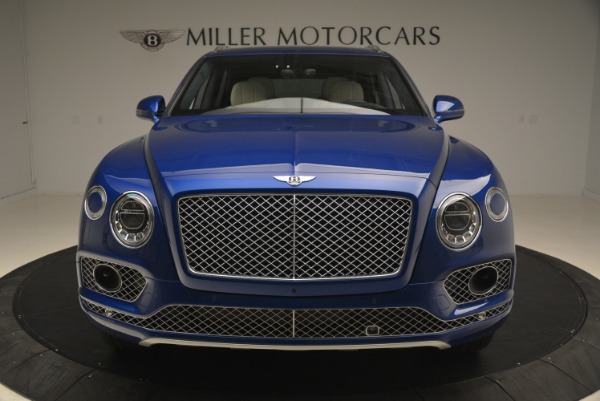 Used 2018 Bentley Bentayga W12 Signature for sale Sold at Bugatti of Greenwich in Greenwich CT 06830 15