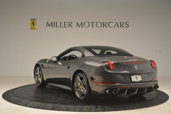 Used 2015 Ferrari California T for sale Sold at Bugatti of Greenwich in Greenwich CT 06830 17