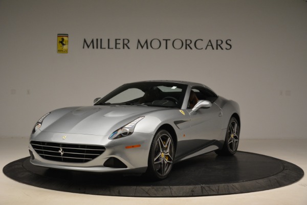 Used 2018 Ferrari California T for sale Sold at Bugatti of Greenwich in Greenwich CT 06830 13