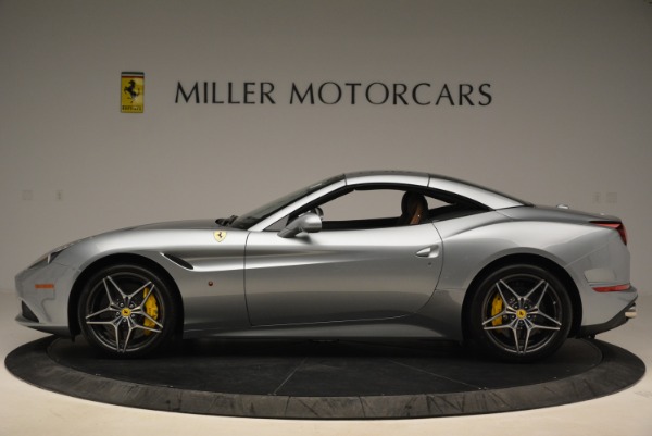 Used 2018 Ferrari California T for sale Sold at Bugatti of Greenwich in Greenwich CT 06830 15