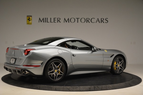 Used 2018 Ferrari California T for sale Sold at Bugatti of Greenwich in Greenwich CT 06830 20