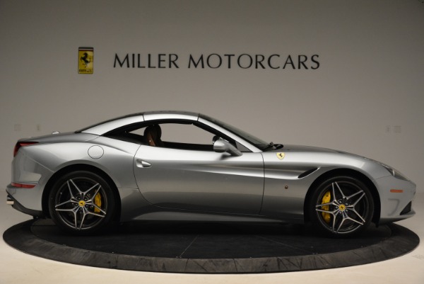 Used 2018 Ferrari California T for sale Sold at Bugatti of Greenwich in Greenwich CT 06830 21