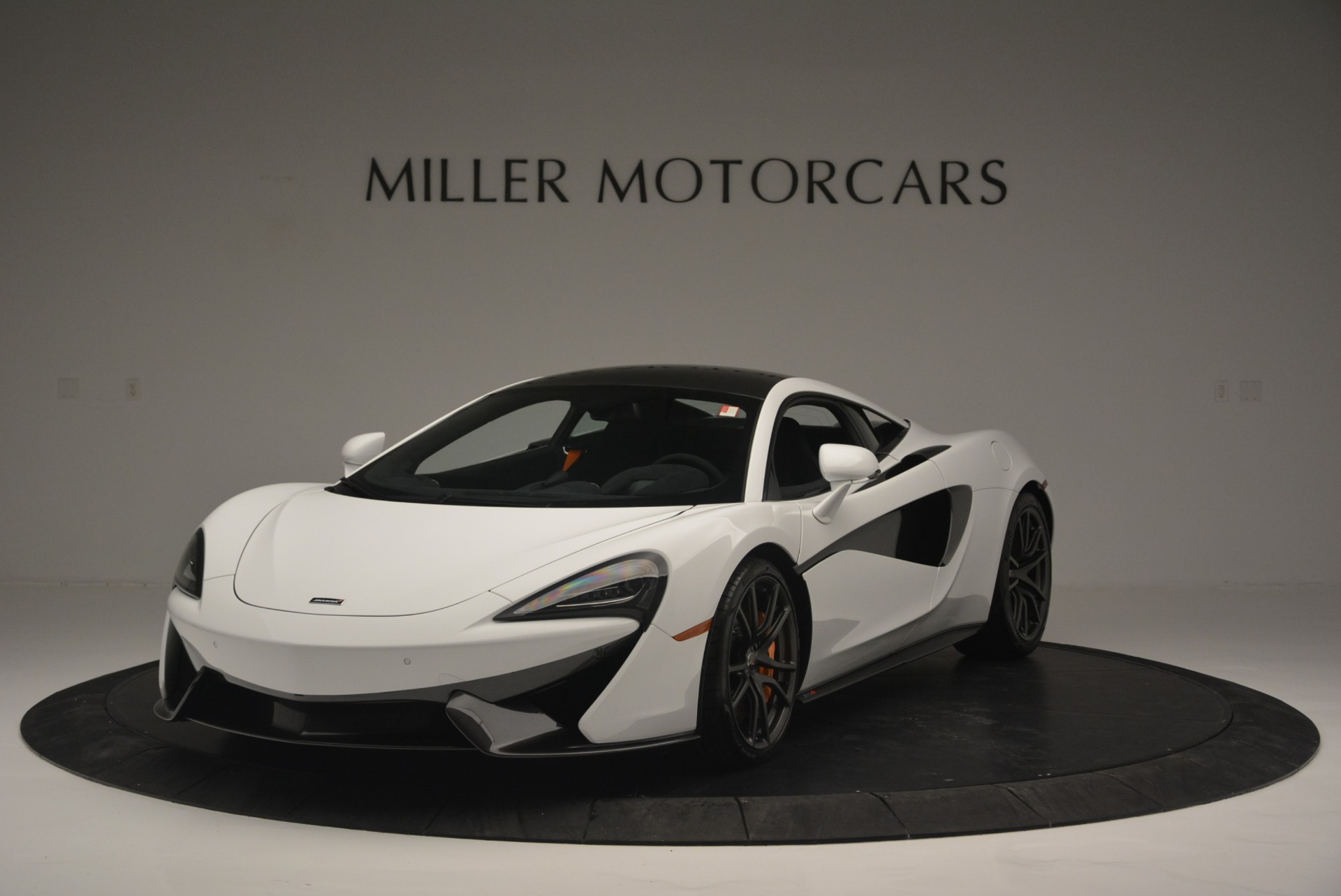 Used 2018 McLaren 570S Track Pack for sale Sold at Bugatti of Greenwich in Greenwich CT 06830 1
