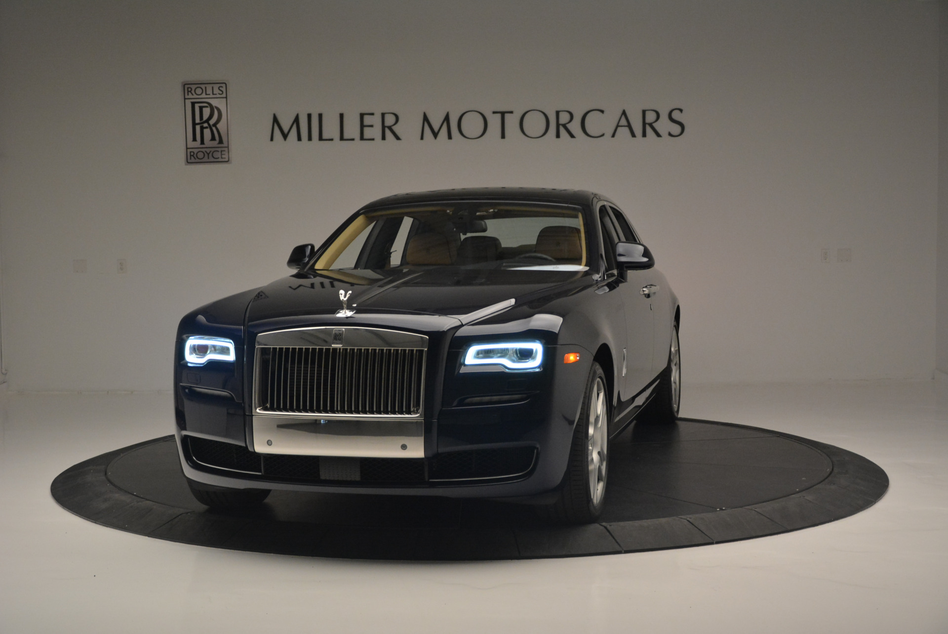 Used 2015 Rolls-Royce Ghost for sale Sold at Bugatti of Greenwich in Greenwich CT 06830 1