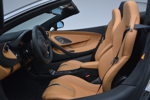 Used 2018 McLaren 570S Spider for sale Sold at Bugatti of Greenwich in Greenwich CT 06830 23