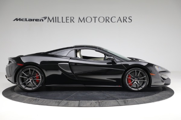Used 2018 McLaren 570S Spider for sale Sold at Bugatti of Greenwich in Greenwich CT 06830 17