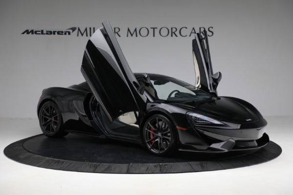 Used 2018 McLaren 570S Spider for sale Sold at Bugatti of Greenwich in Greenwich CT 06830 28