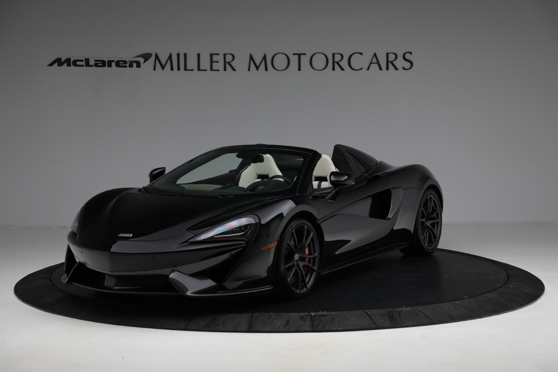 Used 2018 McLaren 570S Spider for sale Sold at Bugatti of Greenwich in Greenwich CT 06830 1